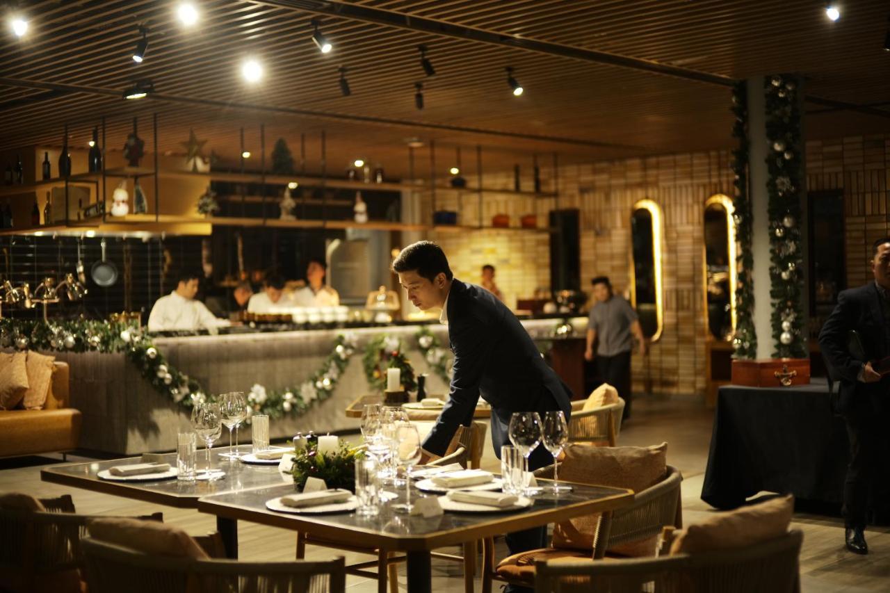 Oakwood Ha Long Hotell Eksteriør bilde
