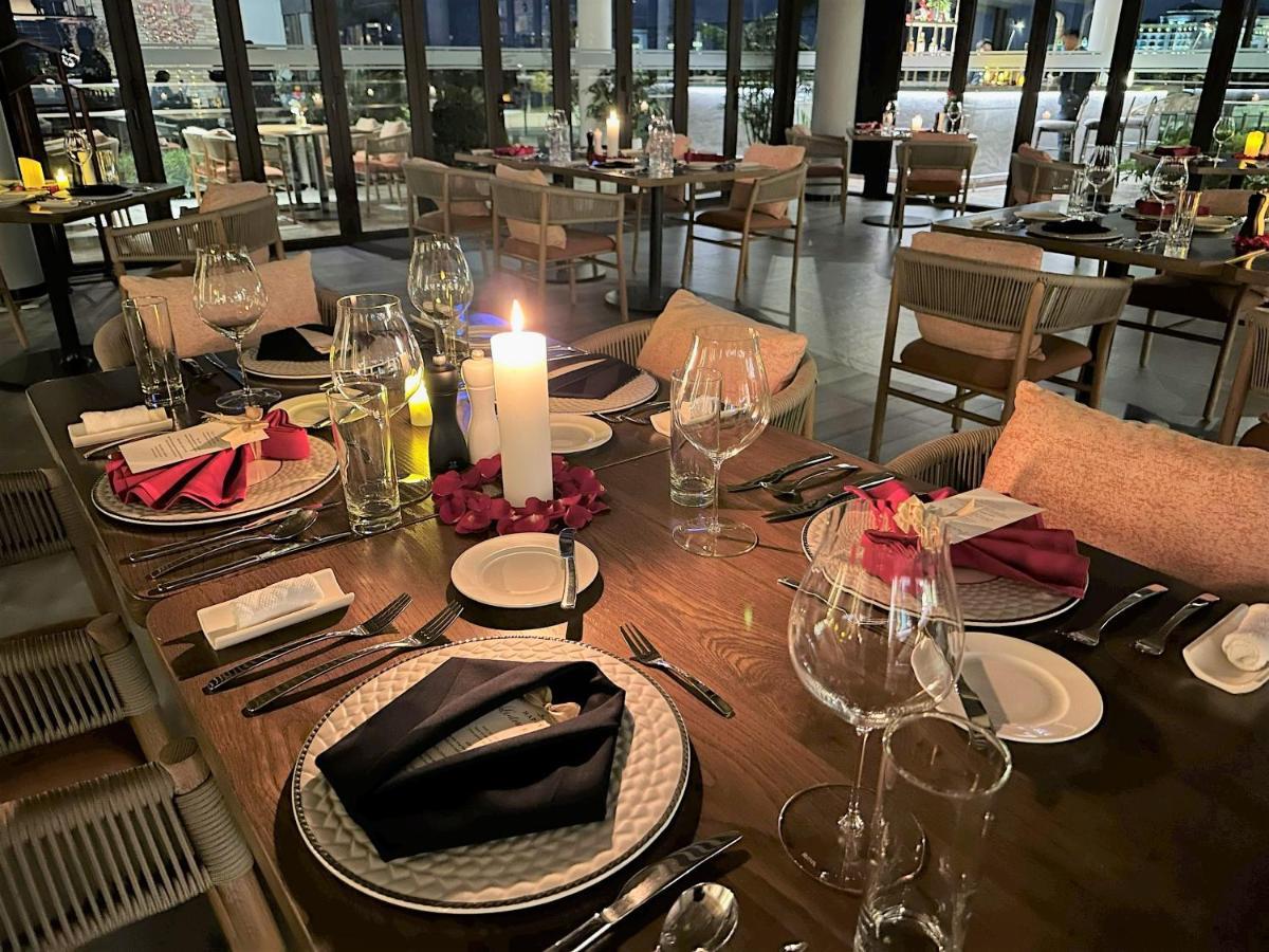 Oakwood Ha Long Hotell Eksteriør bilde