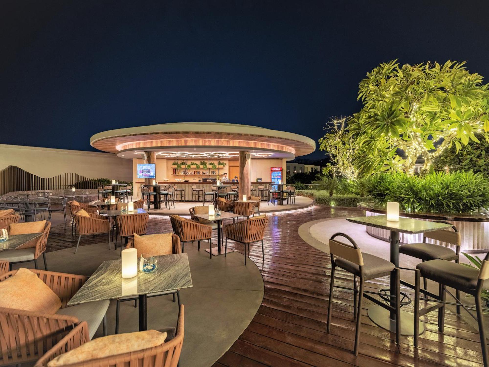 Oakwood Ha Long Hotell Eksteriør bilde