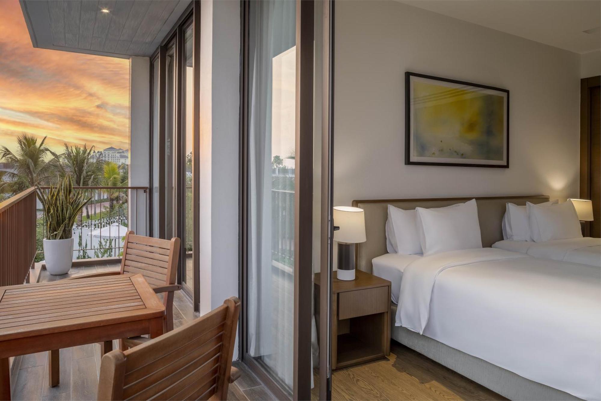 Oakwood Ha Long Hotell Eksteriør bilde